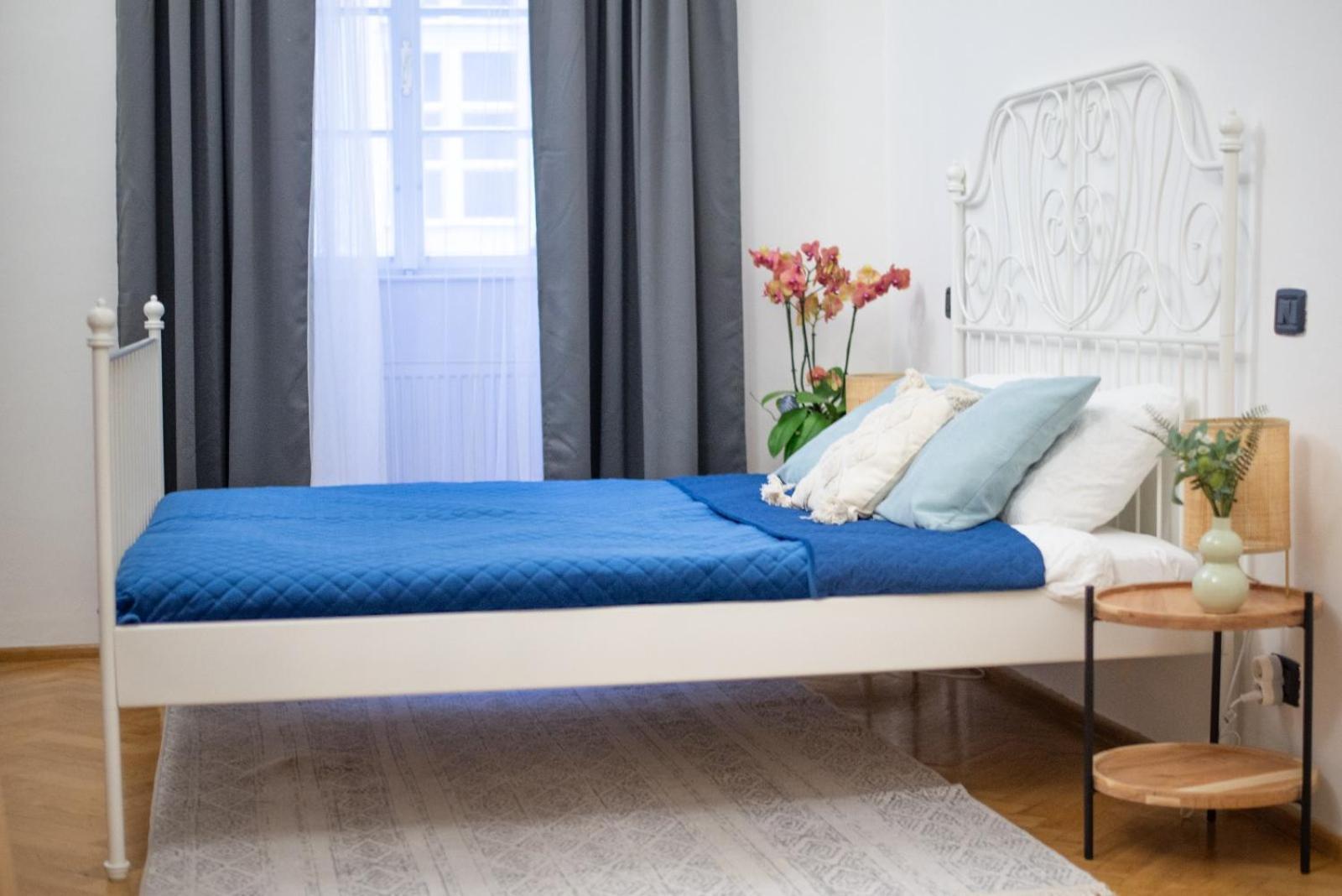 Best Price & Location - Historic Square Residency Praag Buitenkant foto