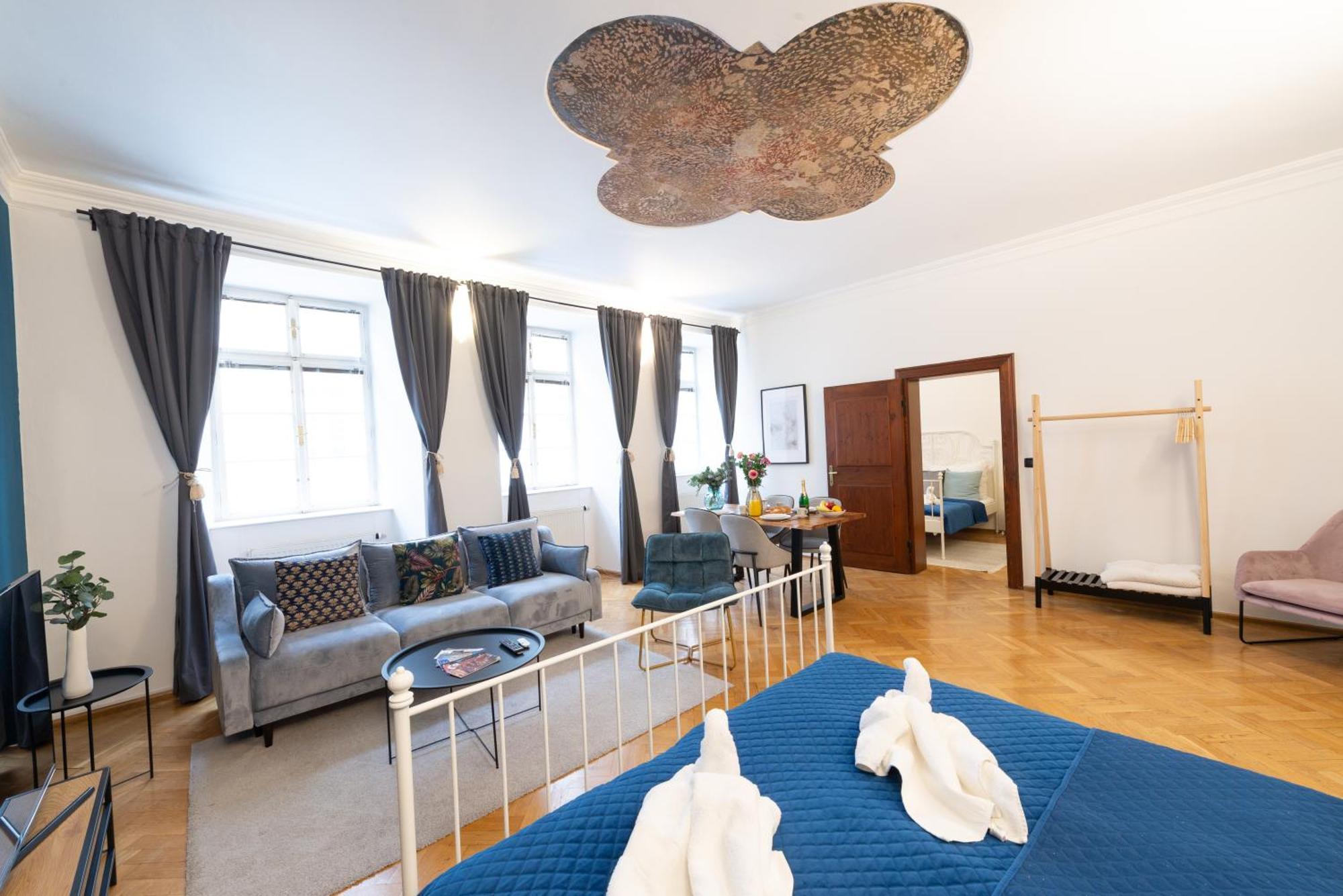 Best Price & Location - Historic Square Residency Praag Buitenkant foto